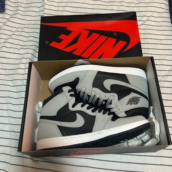 Authentic Nike Air Force 1 retro high OG shoes Sneakers size 10 - Picture 3 of 4